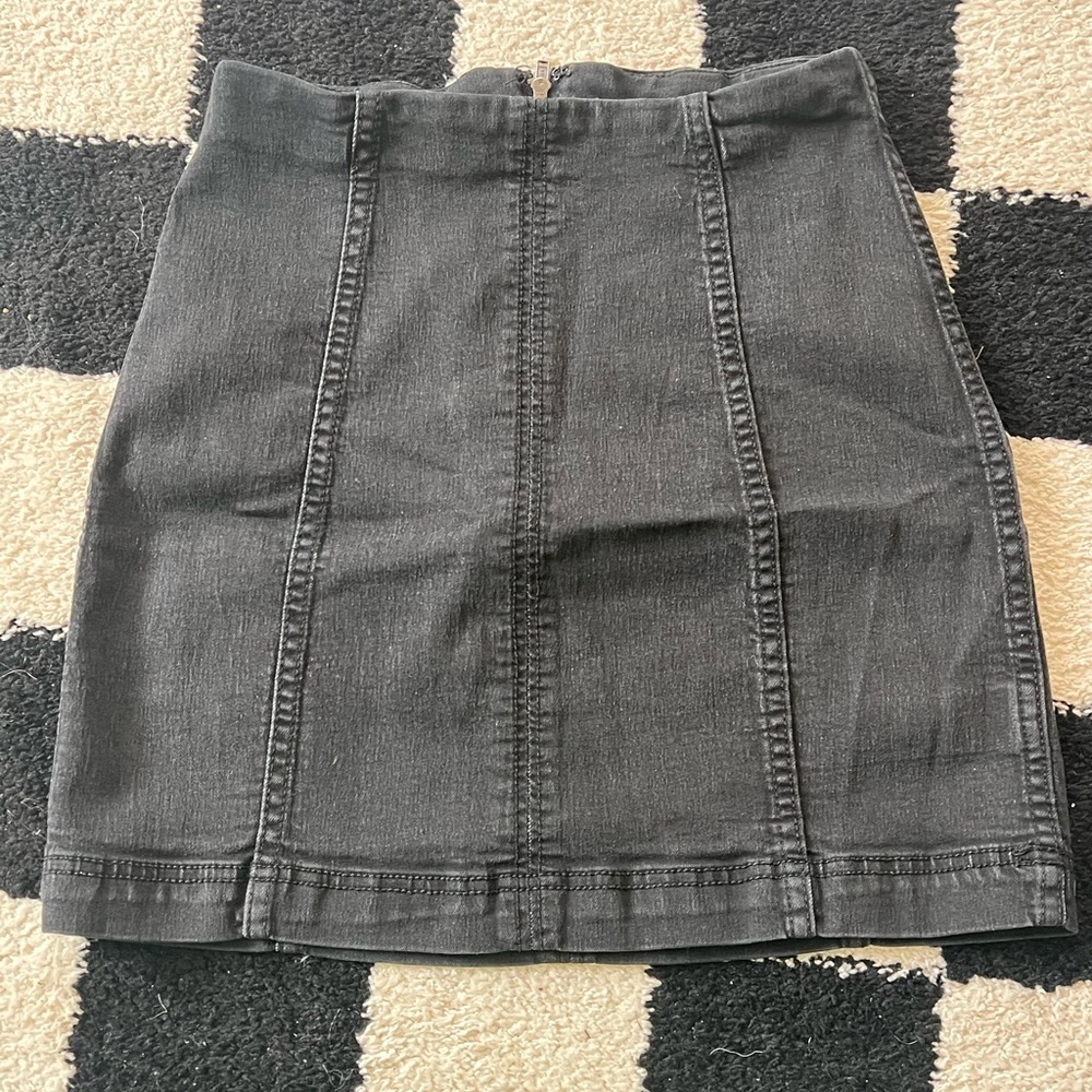 few people mini skirt - like new!